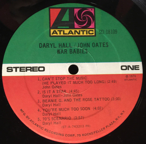 Daryl Hall & John Oates – War Babies