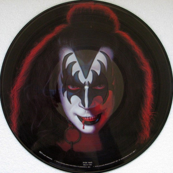 Kiss, Gene Simmons – Gene Simmons