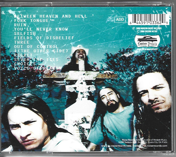 Pissing Razors – Fields Of Disbelief